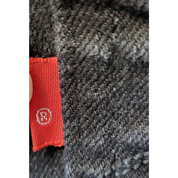 Levi's Women Juniors Size 3 Black Jean Shorts 518 Super Low Cut Off - Picture 15 of 16